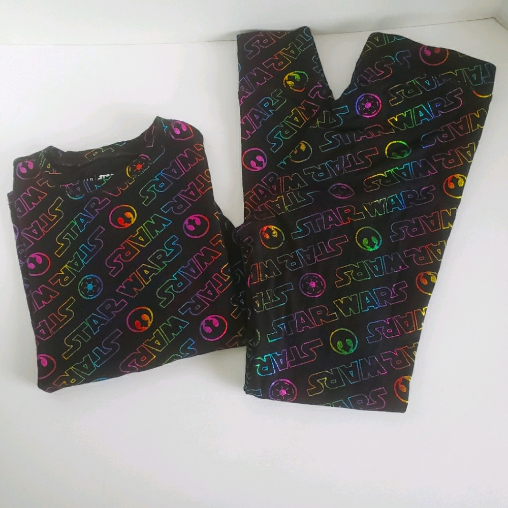 STAR WARS Pajama set kids GAP size 12 unisex multi- foil colors